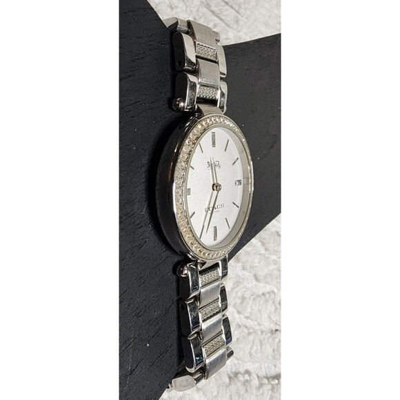 Beautiful COACH Park Quartz CRYSTAL White Dial Ladies WATCH 14503092 Gently Used - Picture 6 of 16